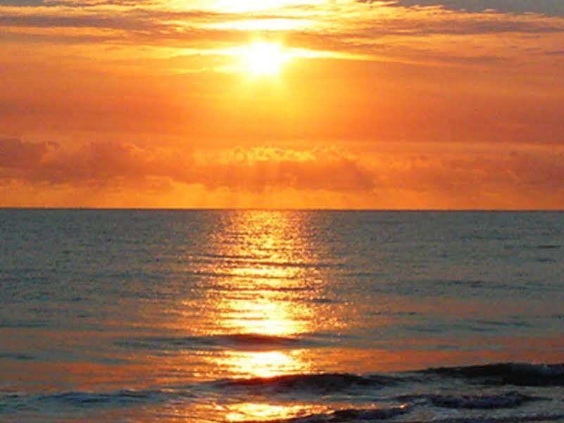 Villa Marine Holiday Apartments Cairns Yorkeys Knob Esterno foto